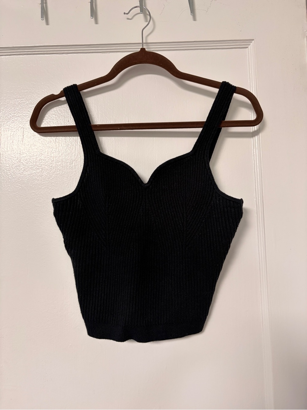 Abercrombie & Fitch Black Ribbed Sweetheart Knit Tank